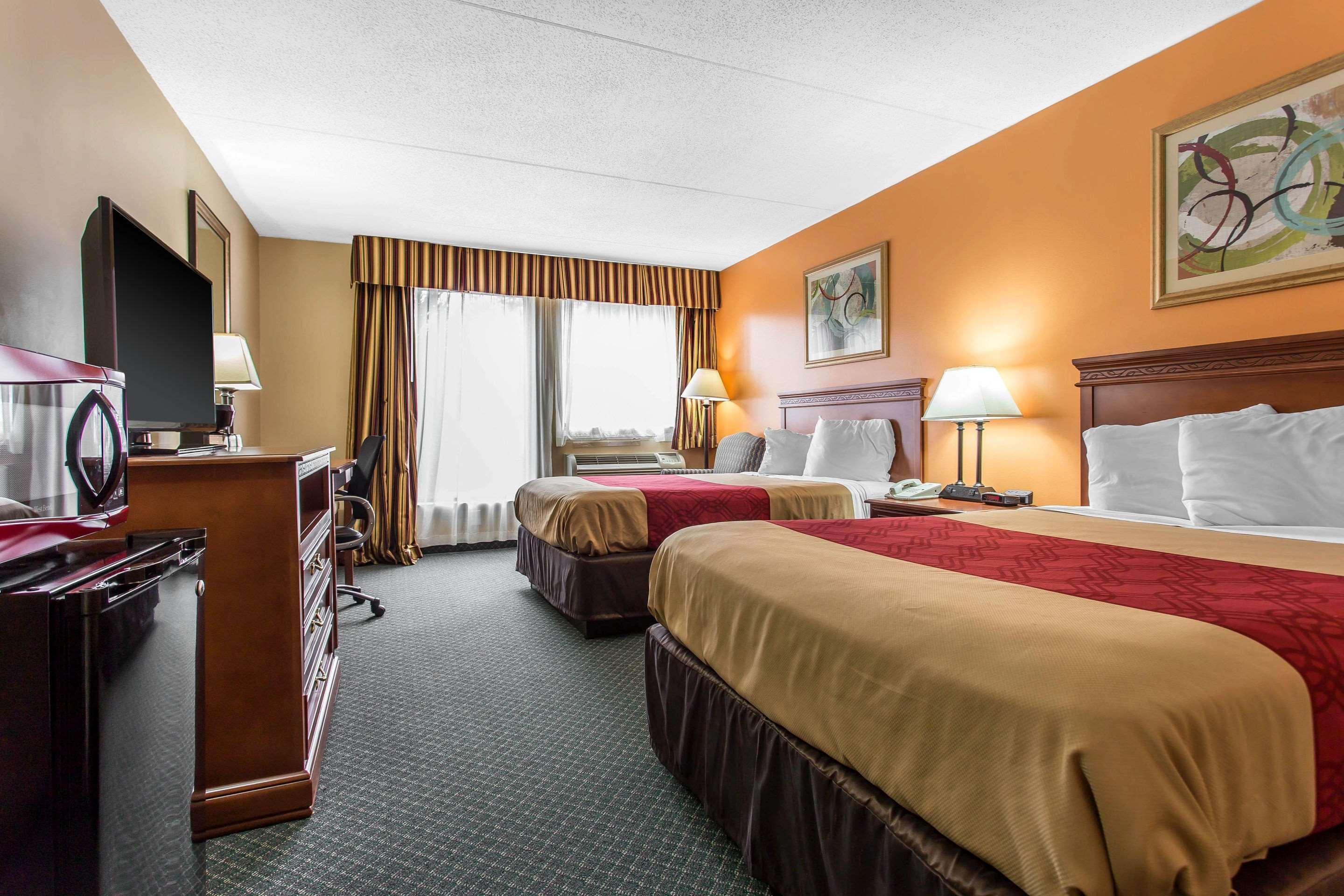 Econo Lodge & Suites Southern Pines Extérieur photo