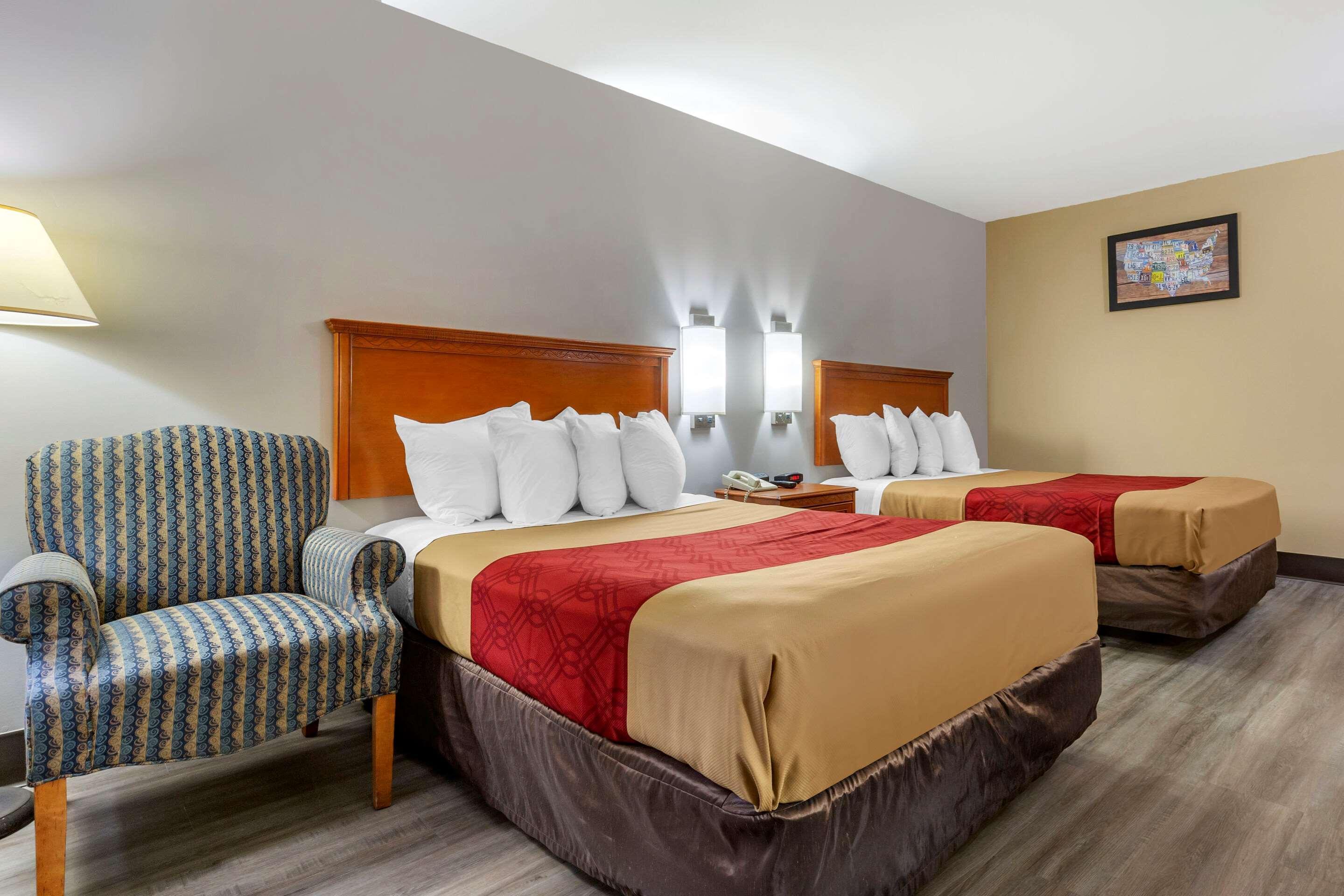 Econo Lodge & Suites Southern Pines Extérieur photo