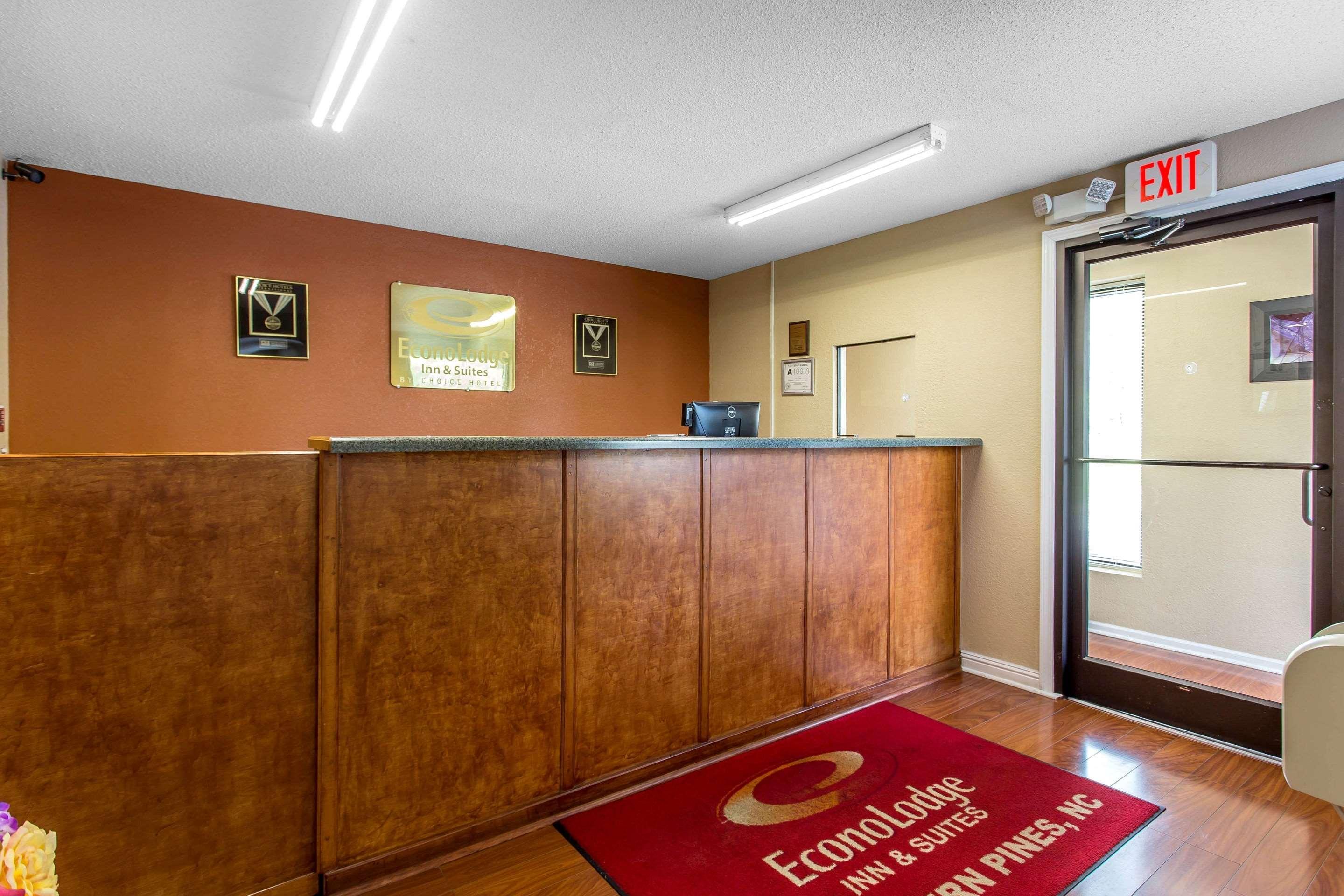 Econo Lodge & Suites Southern Pines Extérieur photo