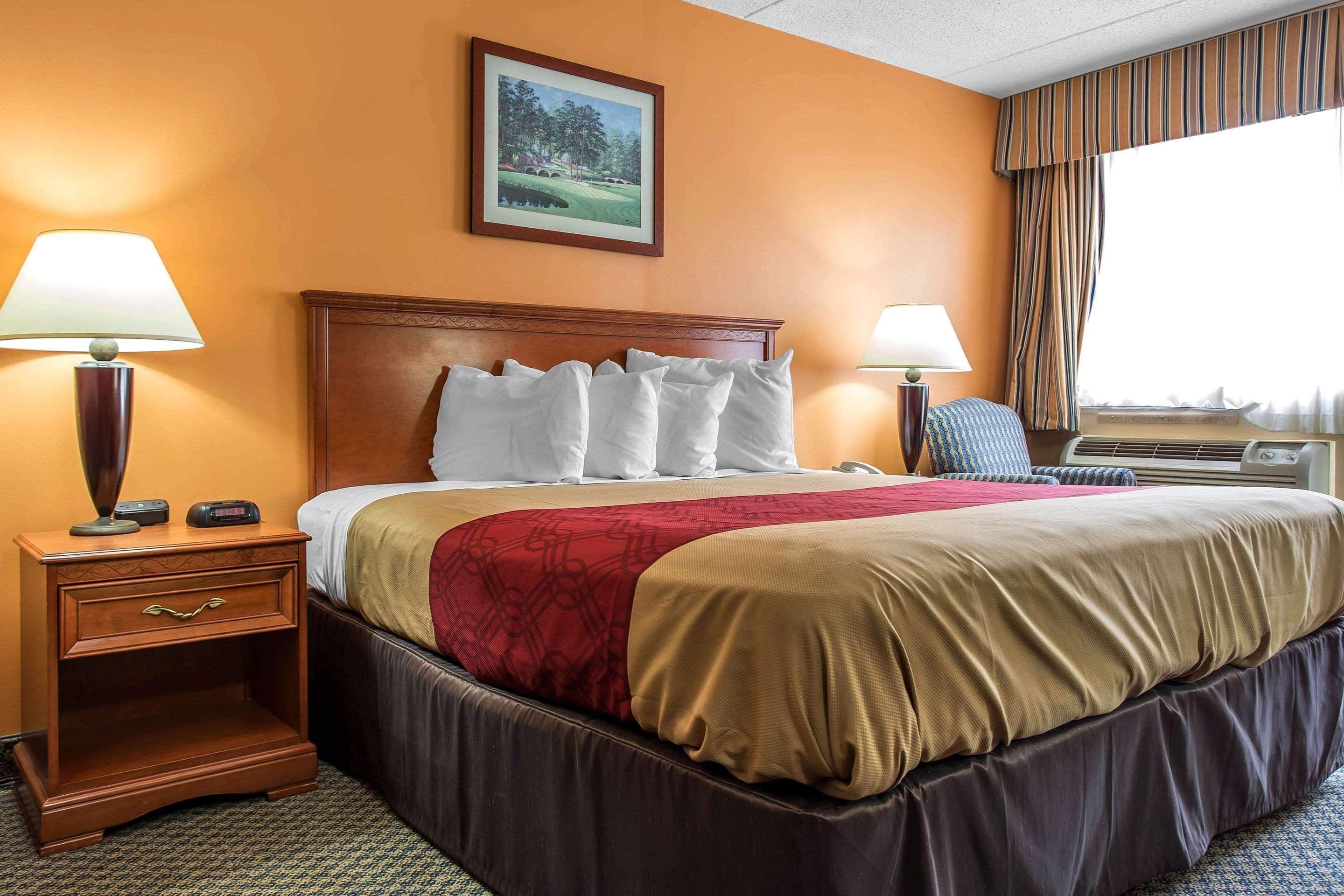 Econo Lodge & Suites Southern Pines Extérieur photo