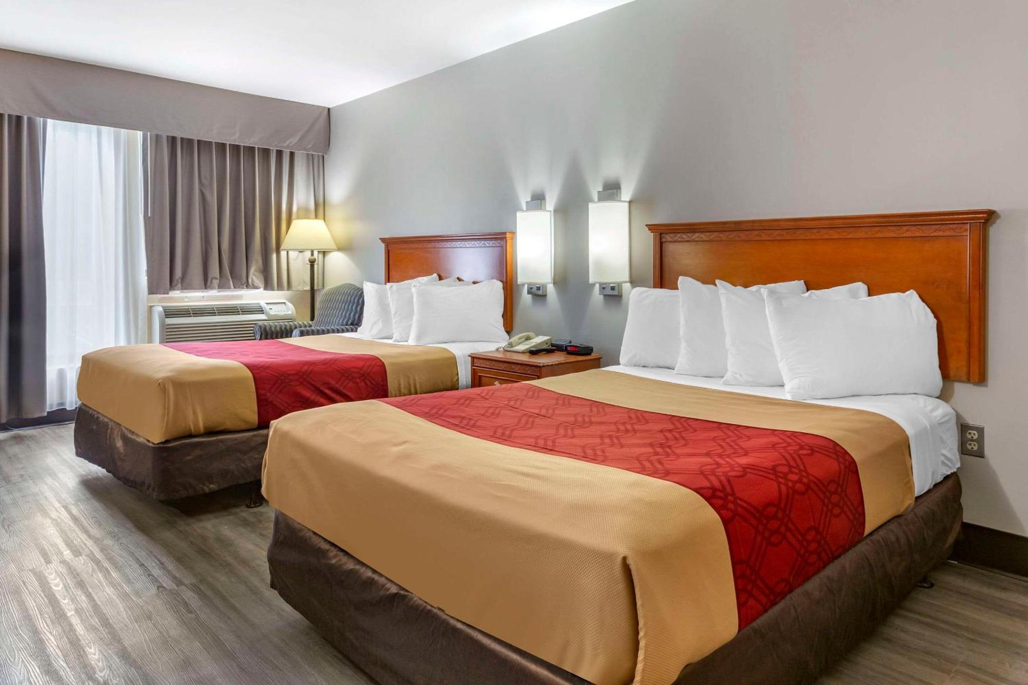 Econo Lodge & Suites Southern Pines Extérieur photo